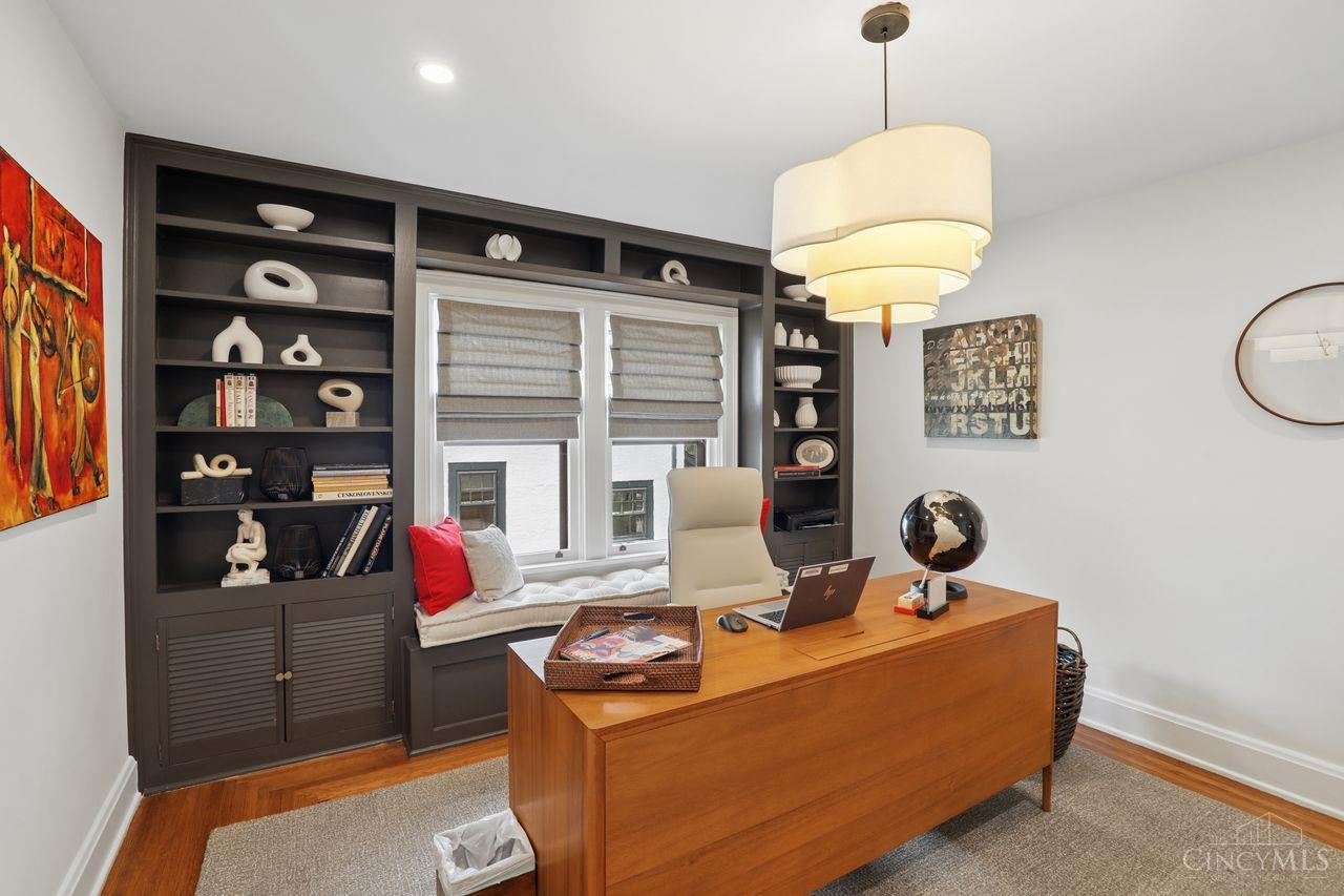 1122 Beverly Hill Drive