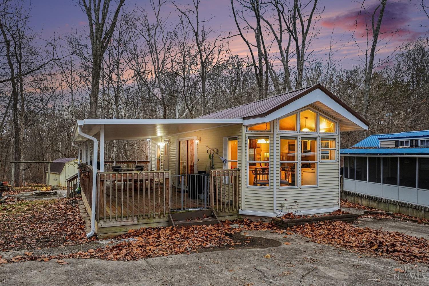 162 W Old State Road 101 162