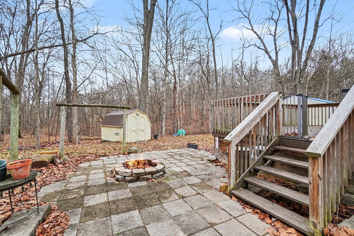 162 W Old State Road 101 162