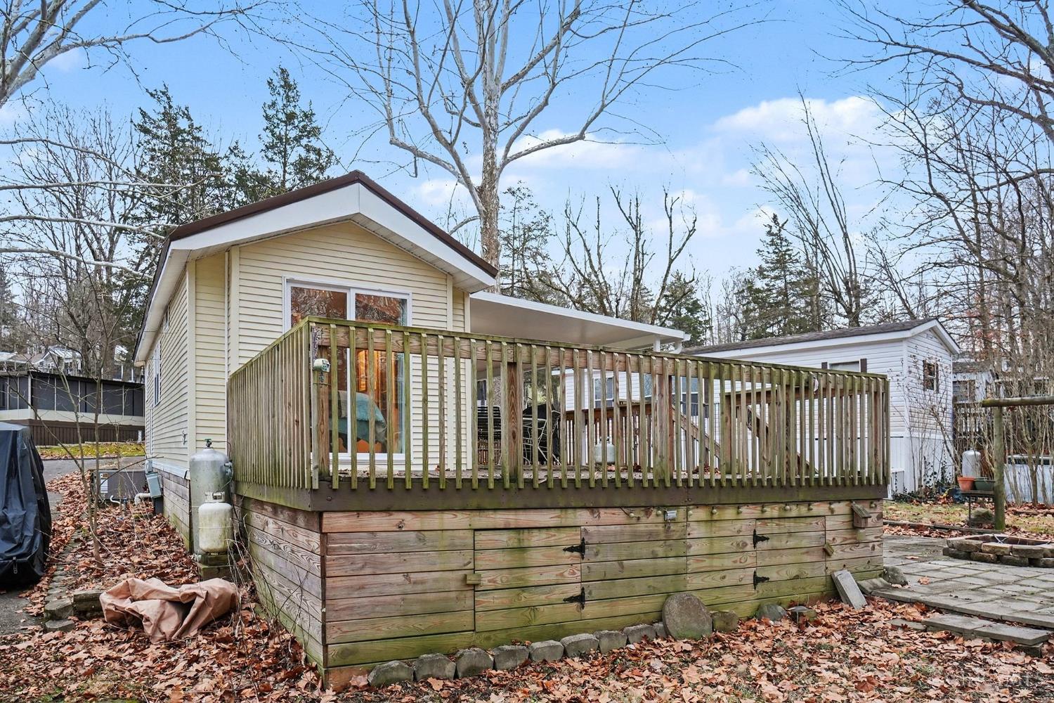 162 W Old State Road 101 162