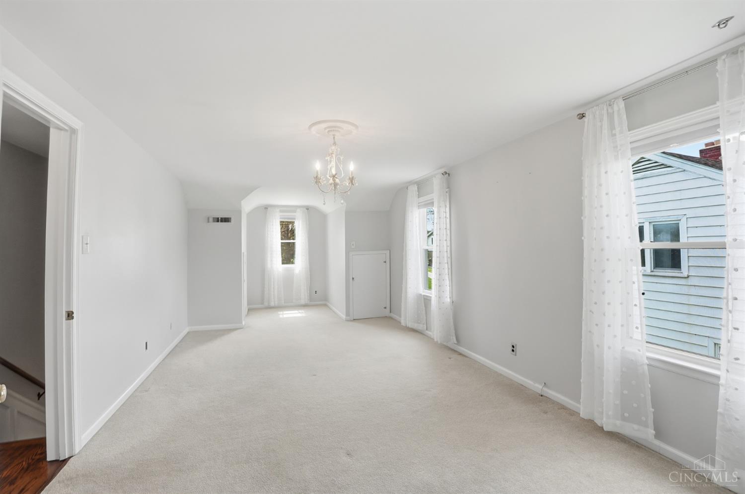 3305 Poinciana Road