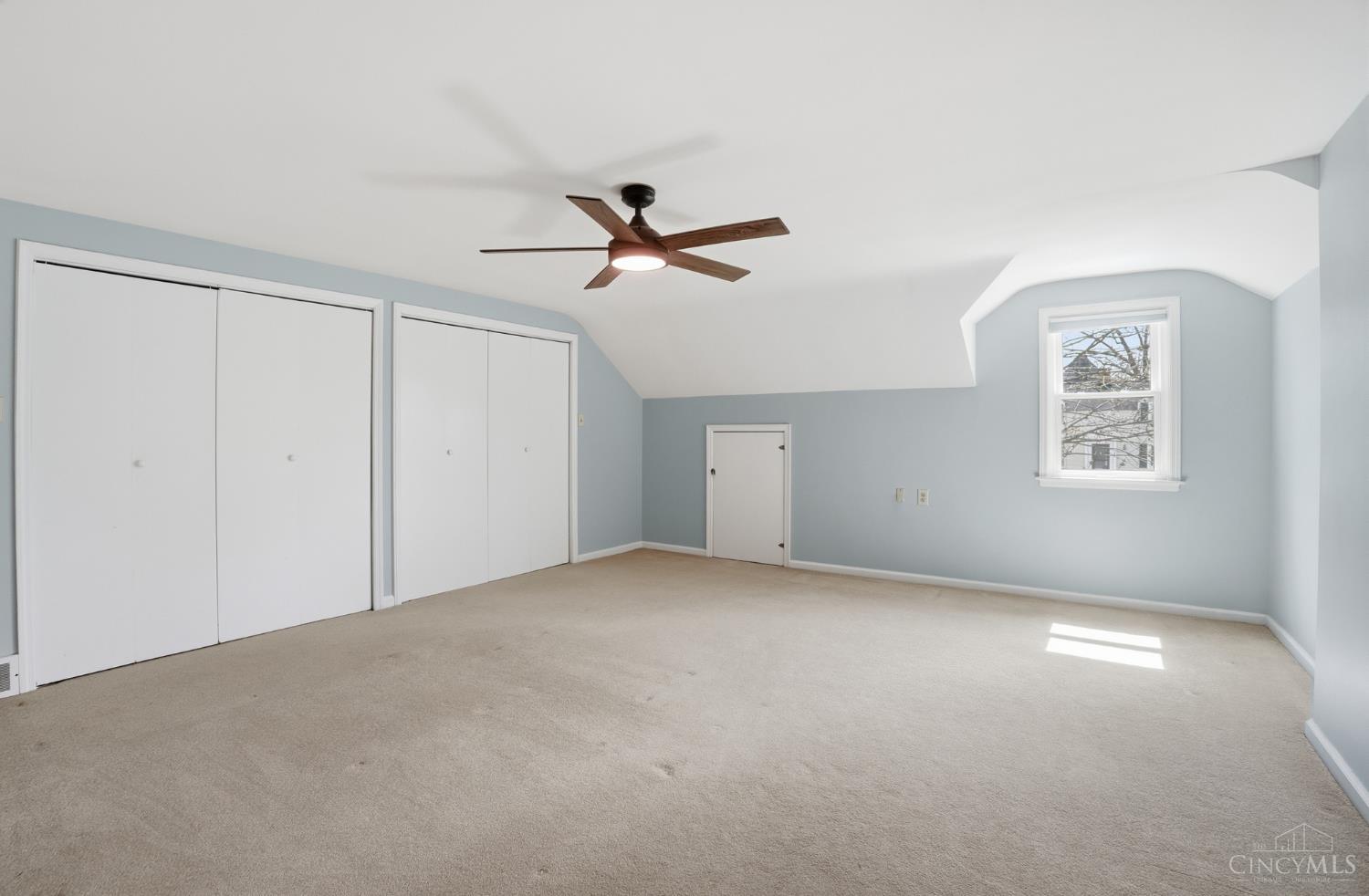 3305 Poinciana Road