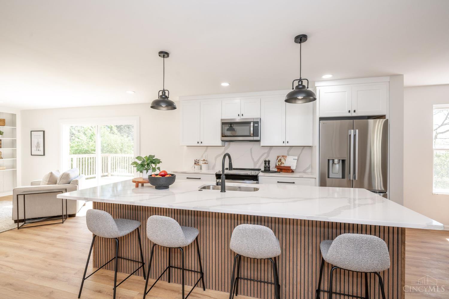 3543 Rackacres Drive