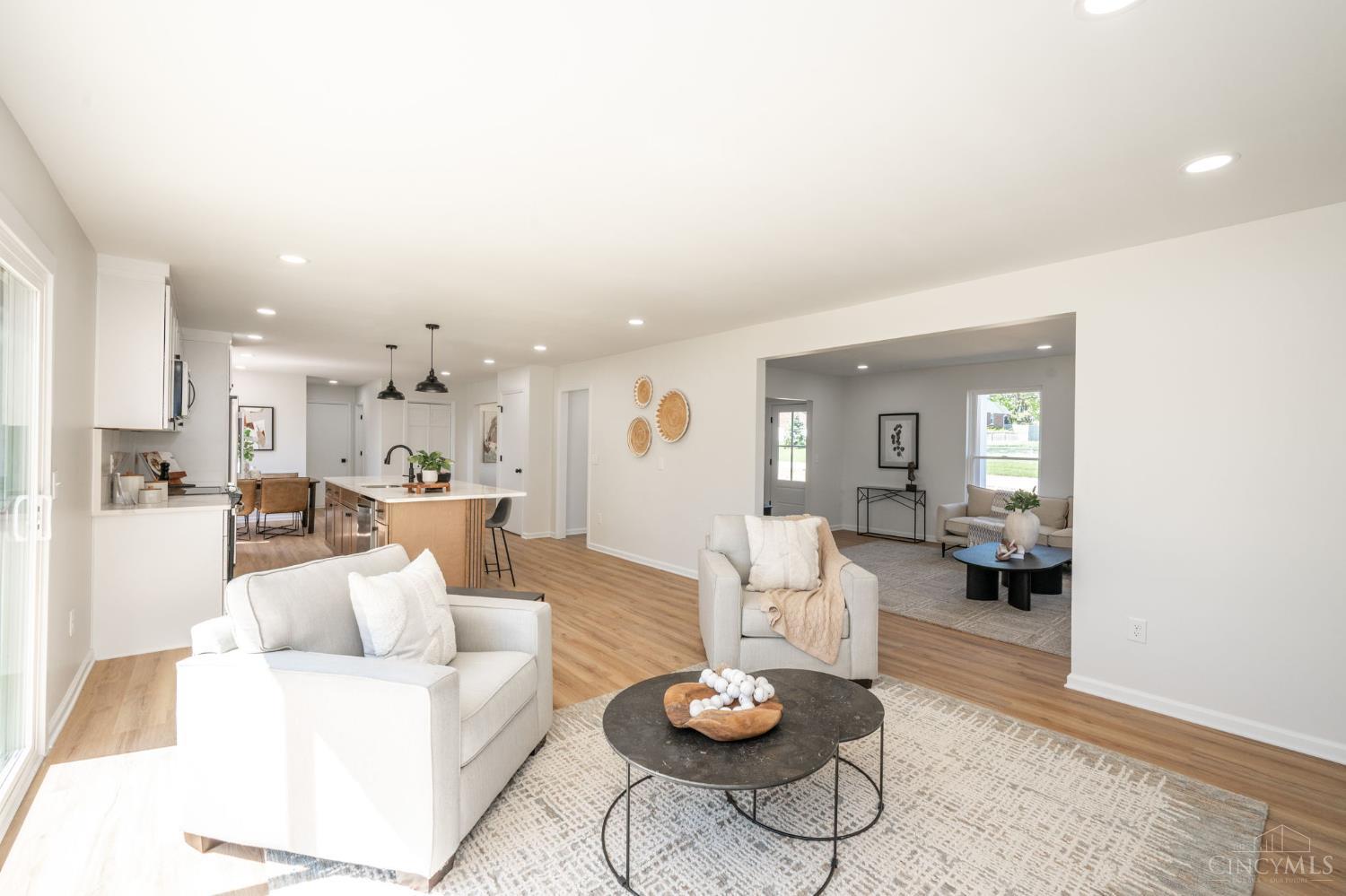 3543 Rackacres Drive