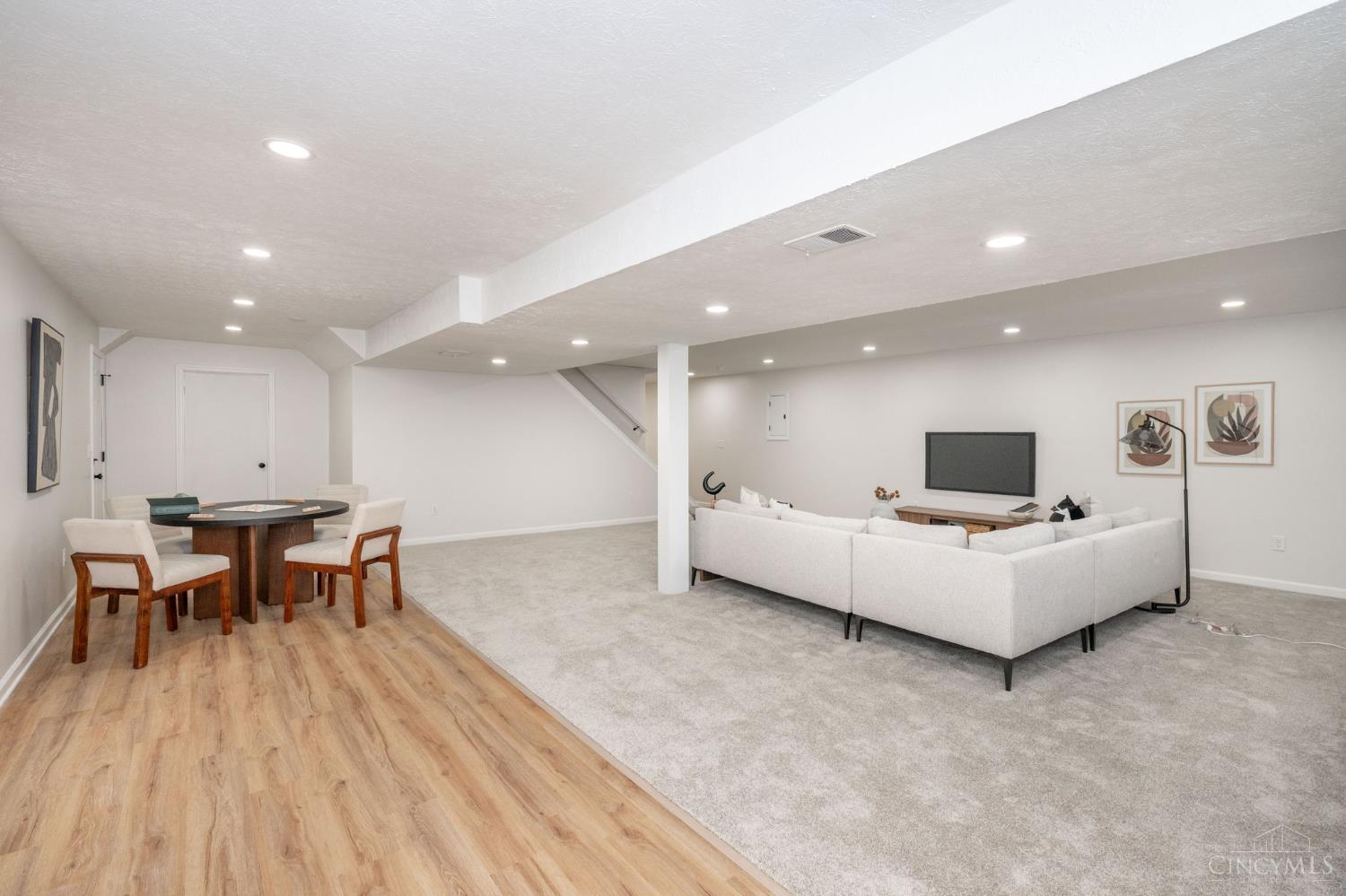 3543 Rackacres Drive