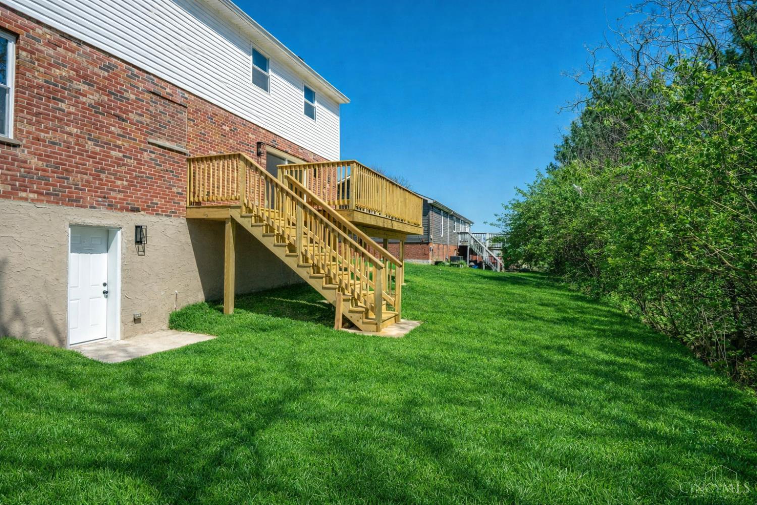 3543 Rackacres Drive
