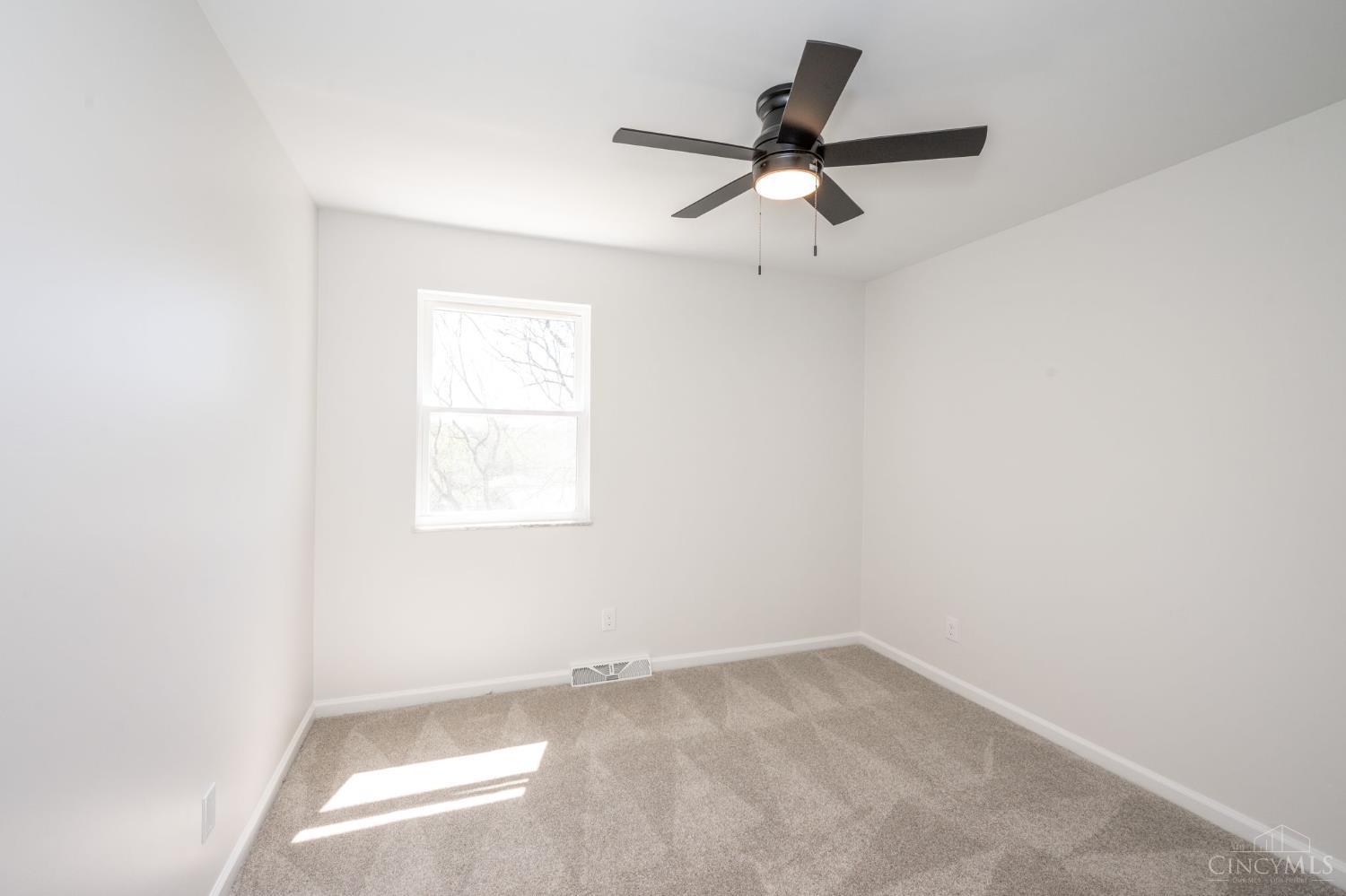 3543 Rackacres Drive