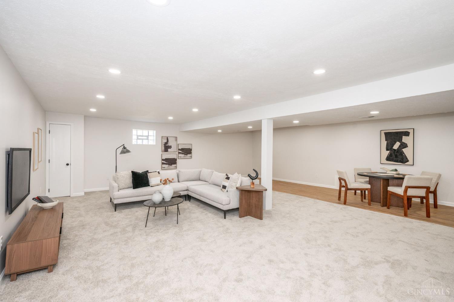 3543 Rackacres Drive