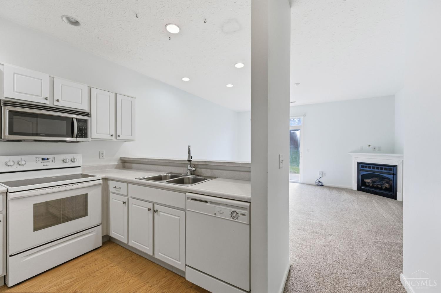 4043 Spyglass Hill