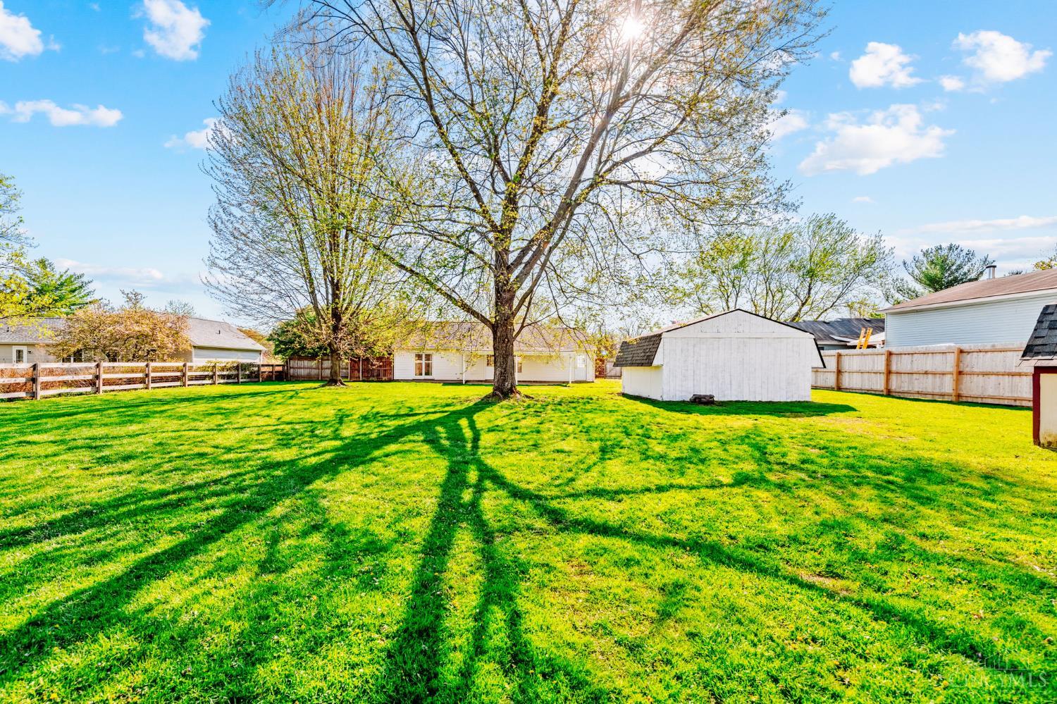 3895 Magnolia Drive