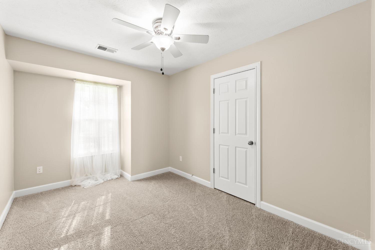 3895 Magnolia Drive