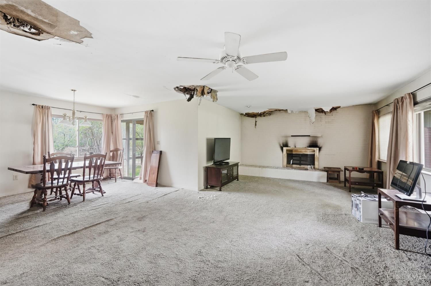 1905 Greenpine Drive