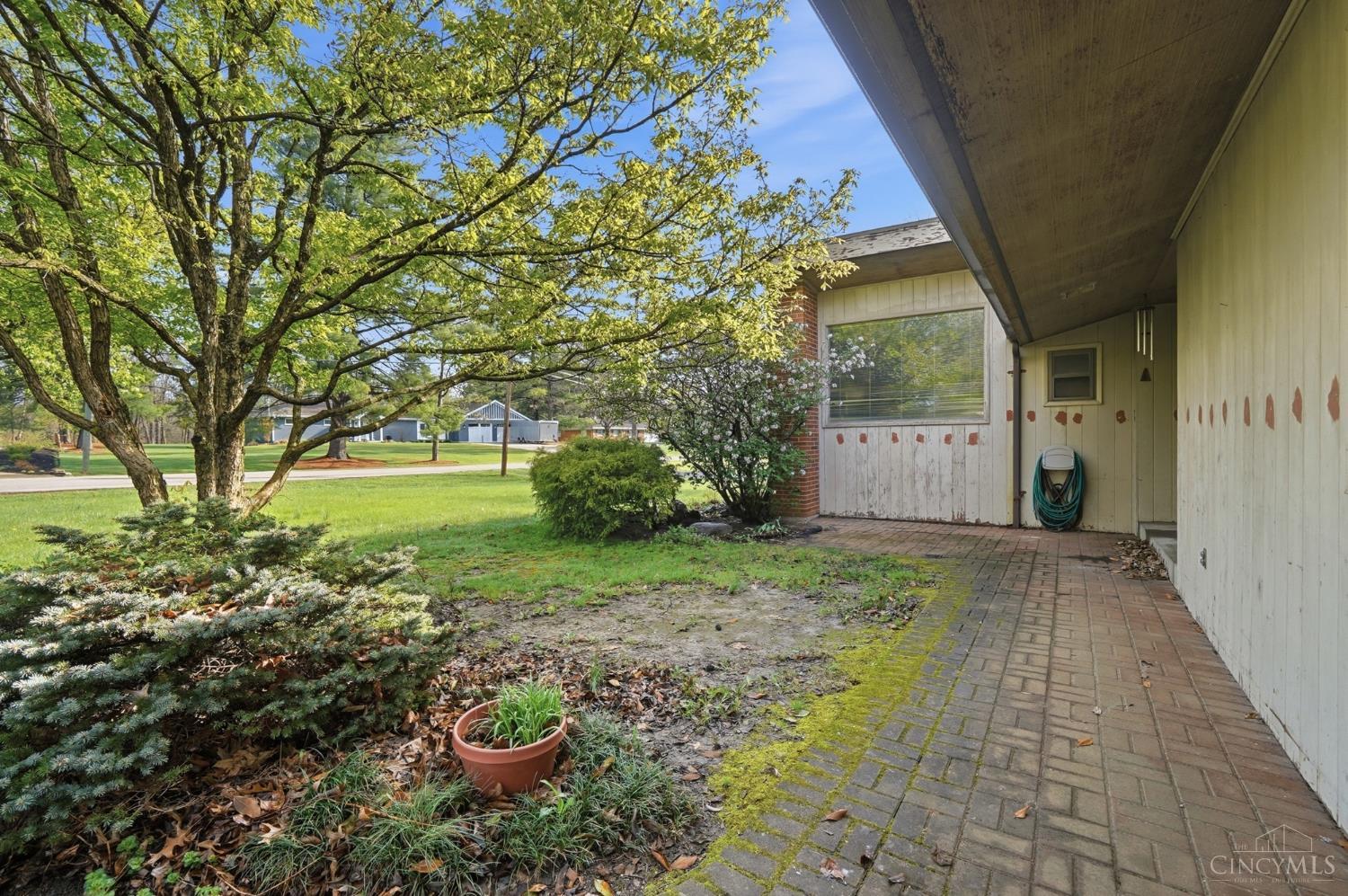 1905 Greenpine Drive