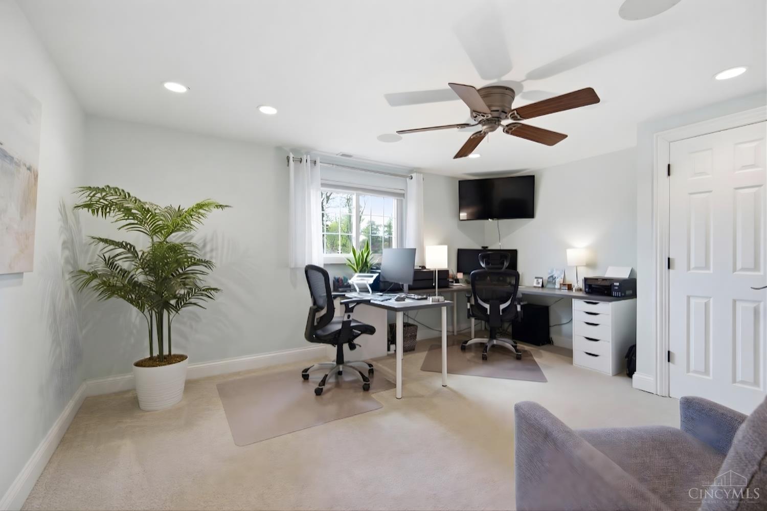 7400 N Timberlane Drive