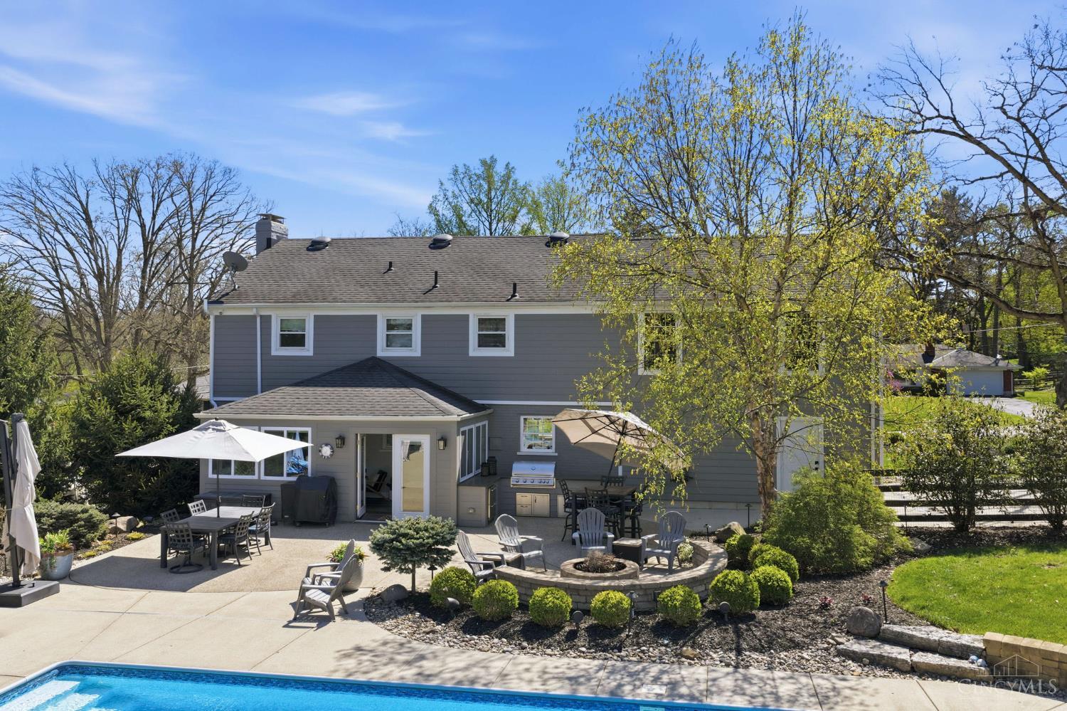 7400 N Timberlane Drive