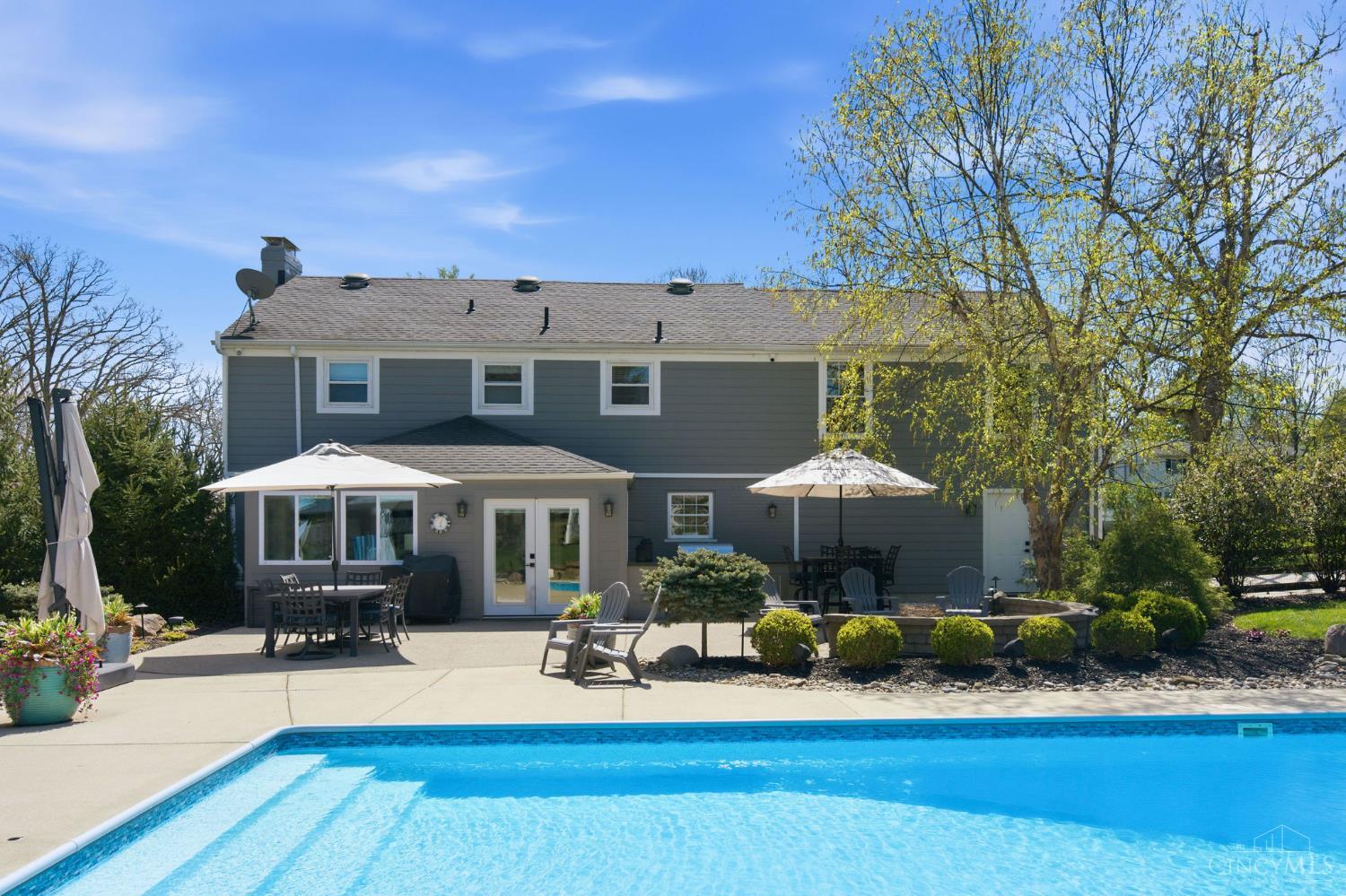 7400 N Timberlane Drive