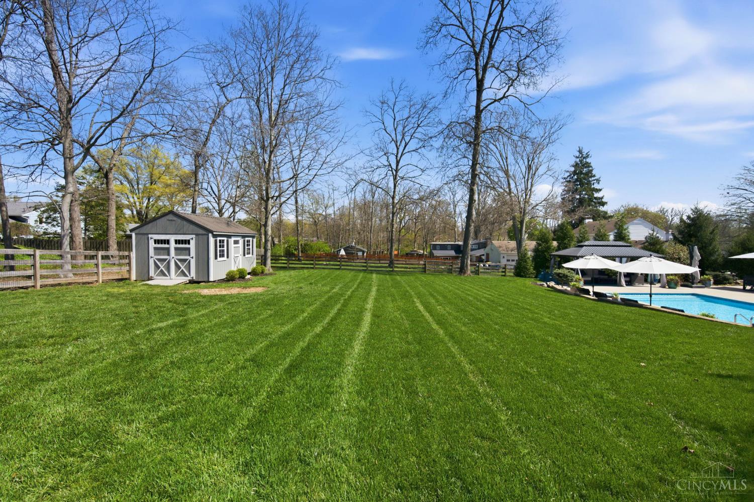 7400 N Timberlane Drive