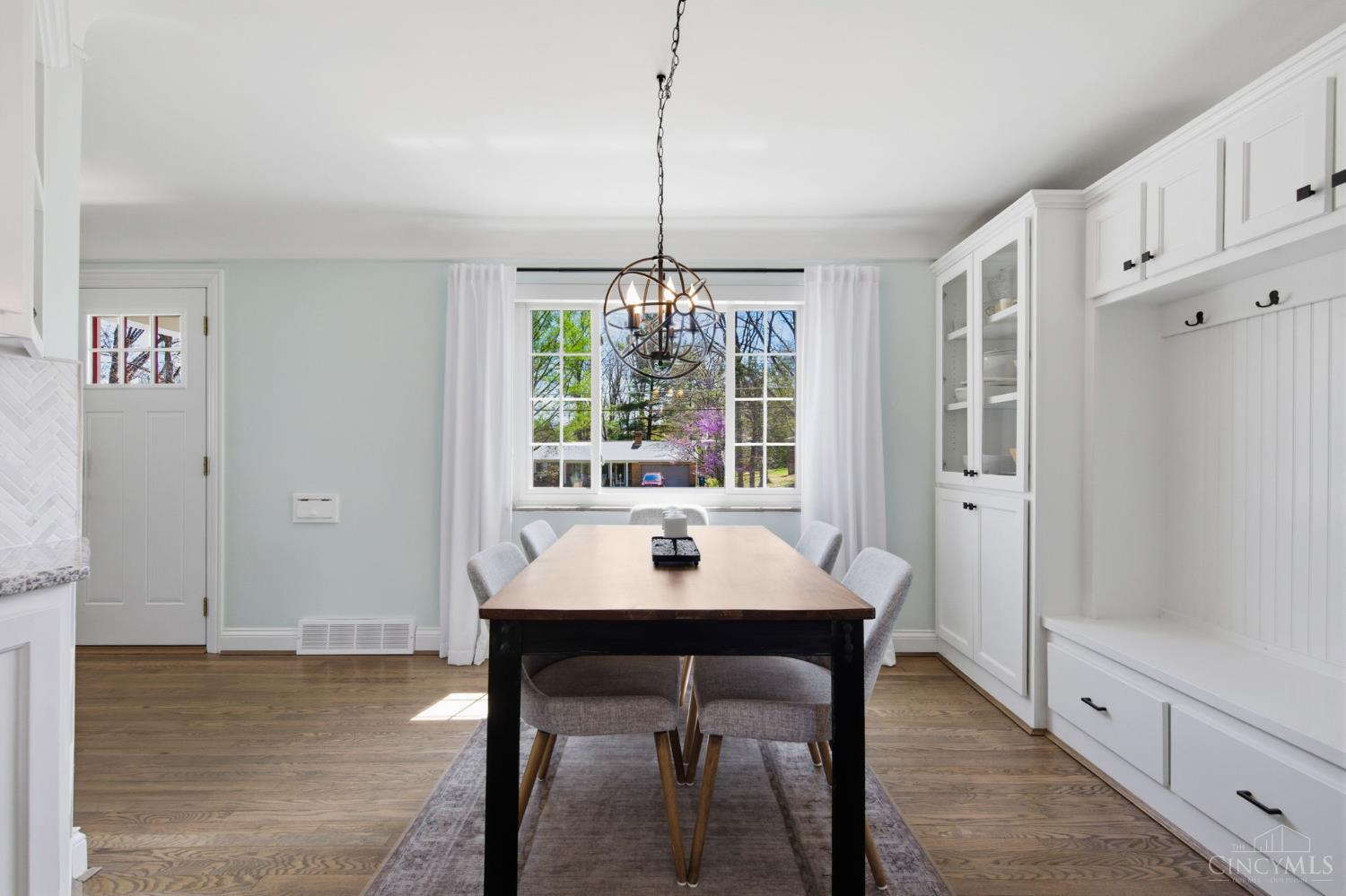 7400 N Timberlane Drive