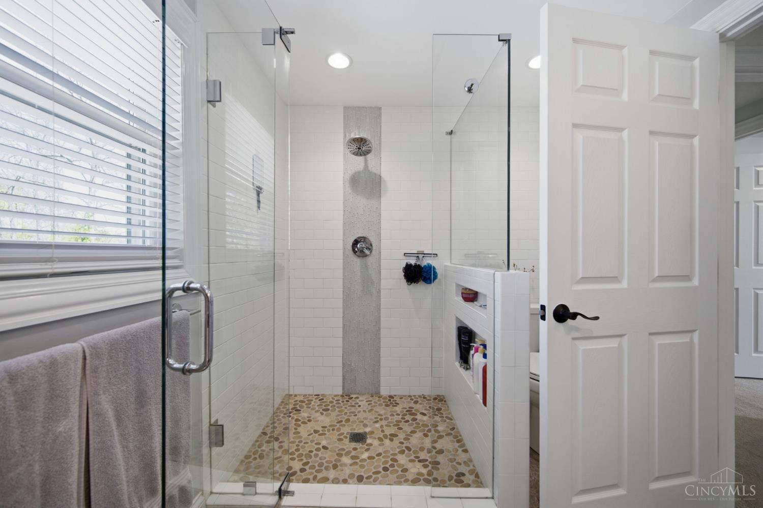 7400 N Timberlane Drive