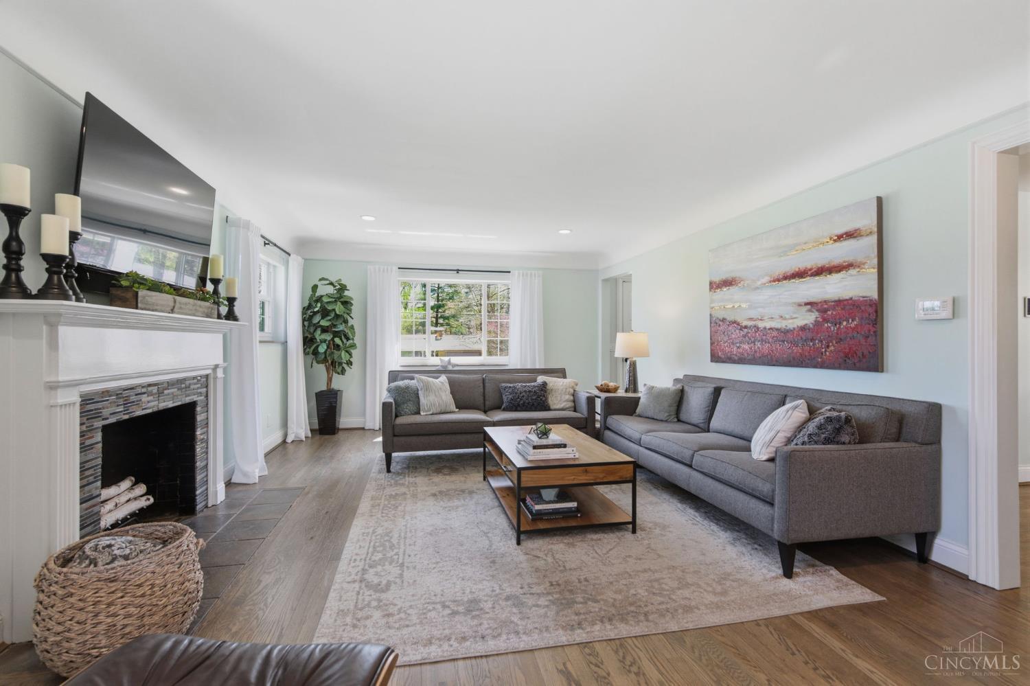 7400 N Timberlane Drive