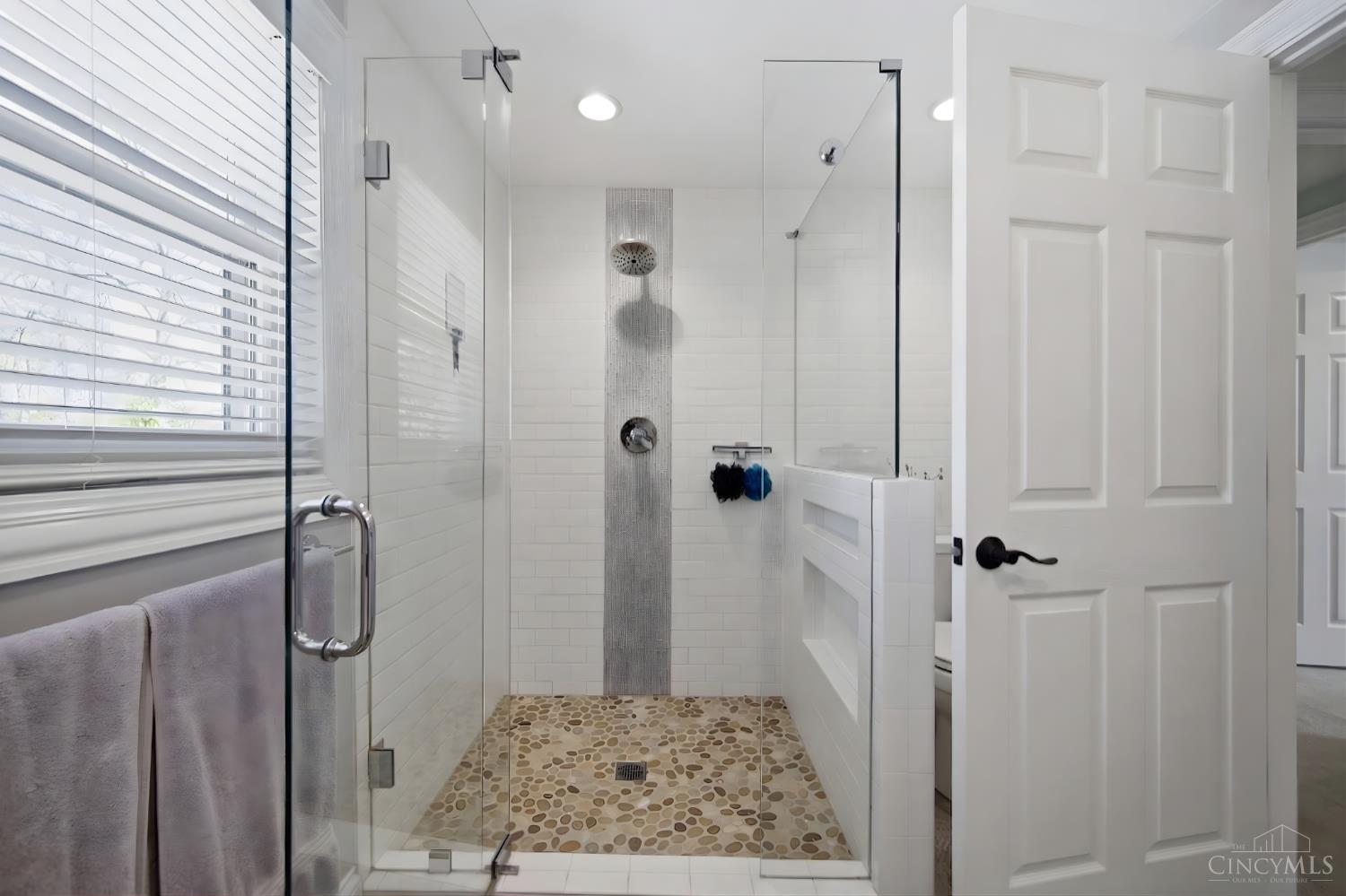 7400 N Timberlane Drive