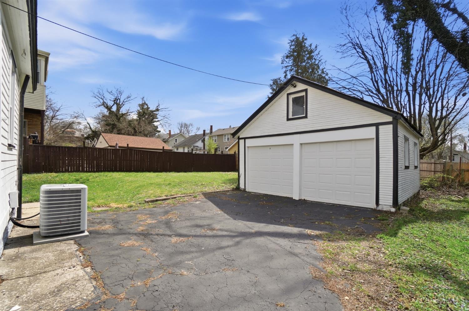 3035 Feltz Avenue