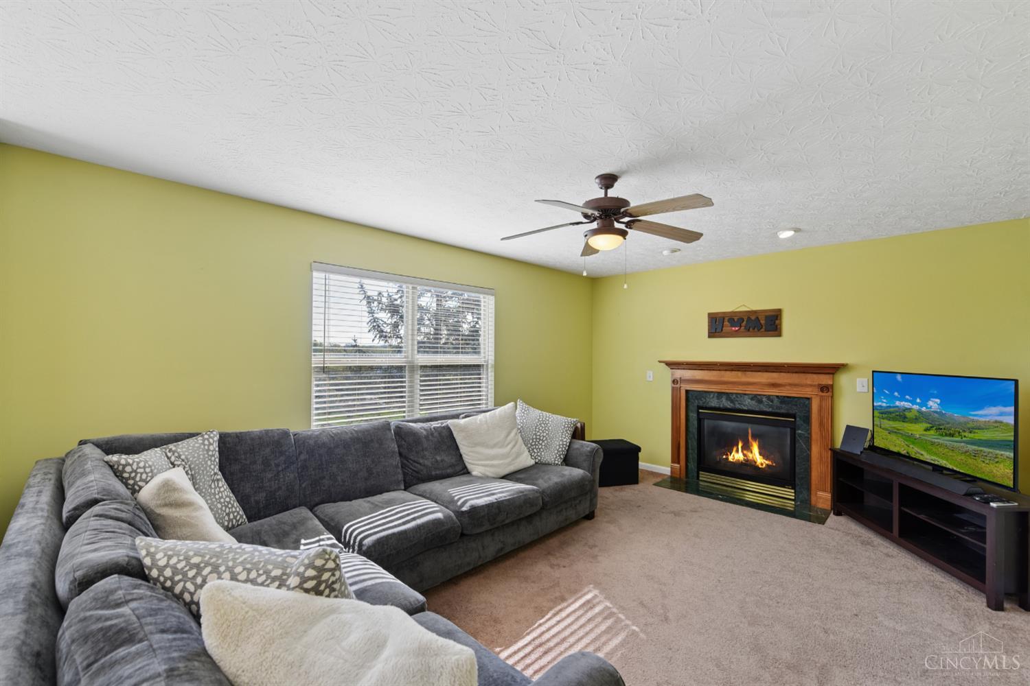 5942 Franklin Trail