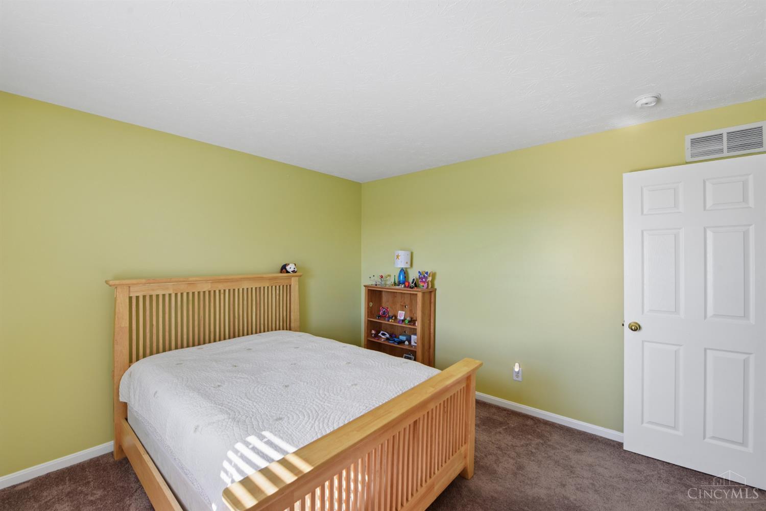 5942 Franklin Trail