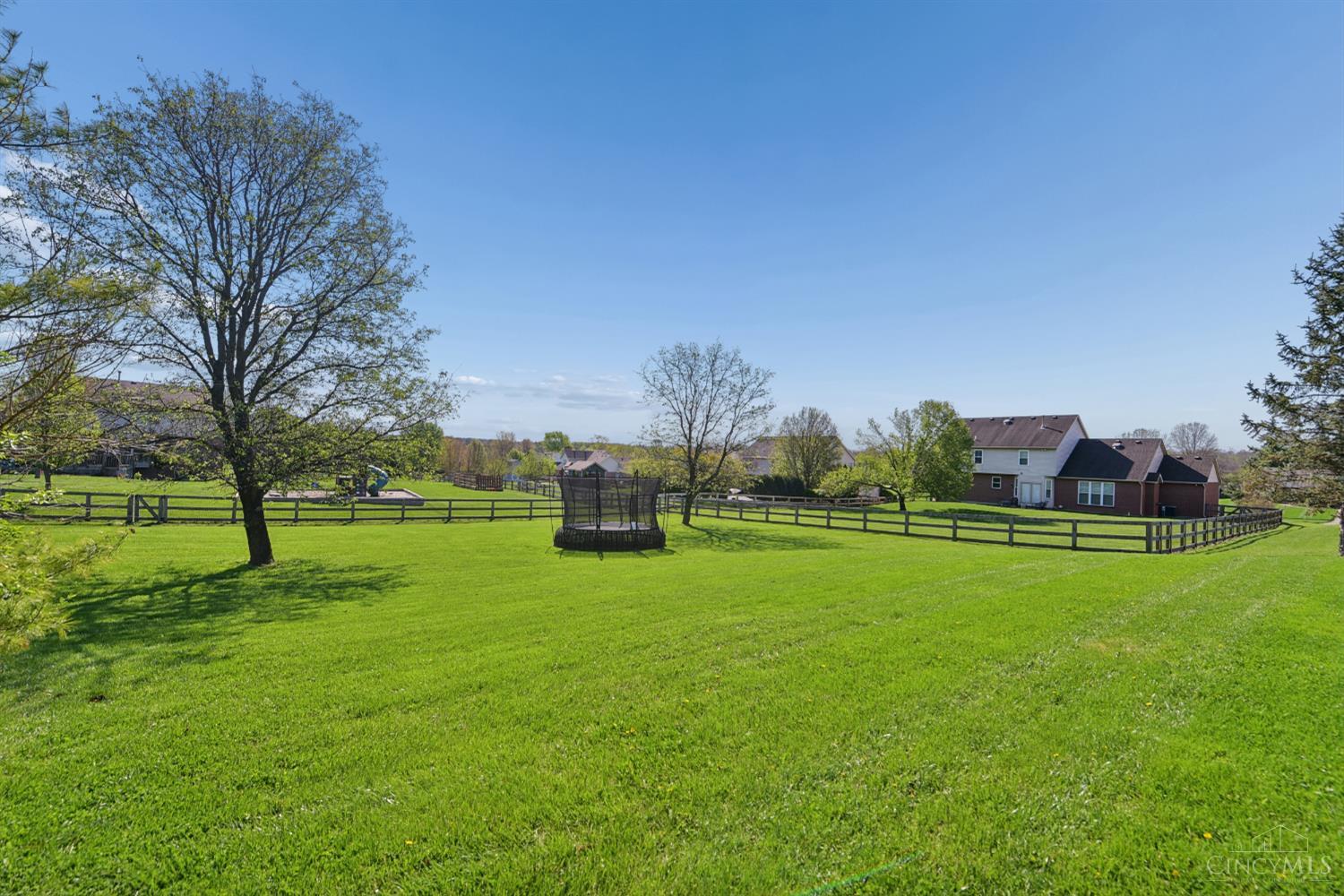 5942 Franklin Trail