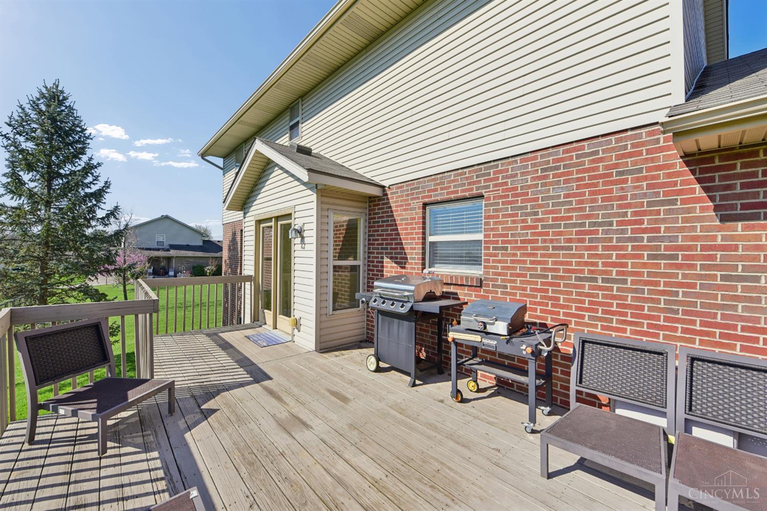 5942 Franklin Trail