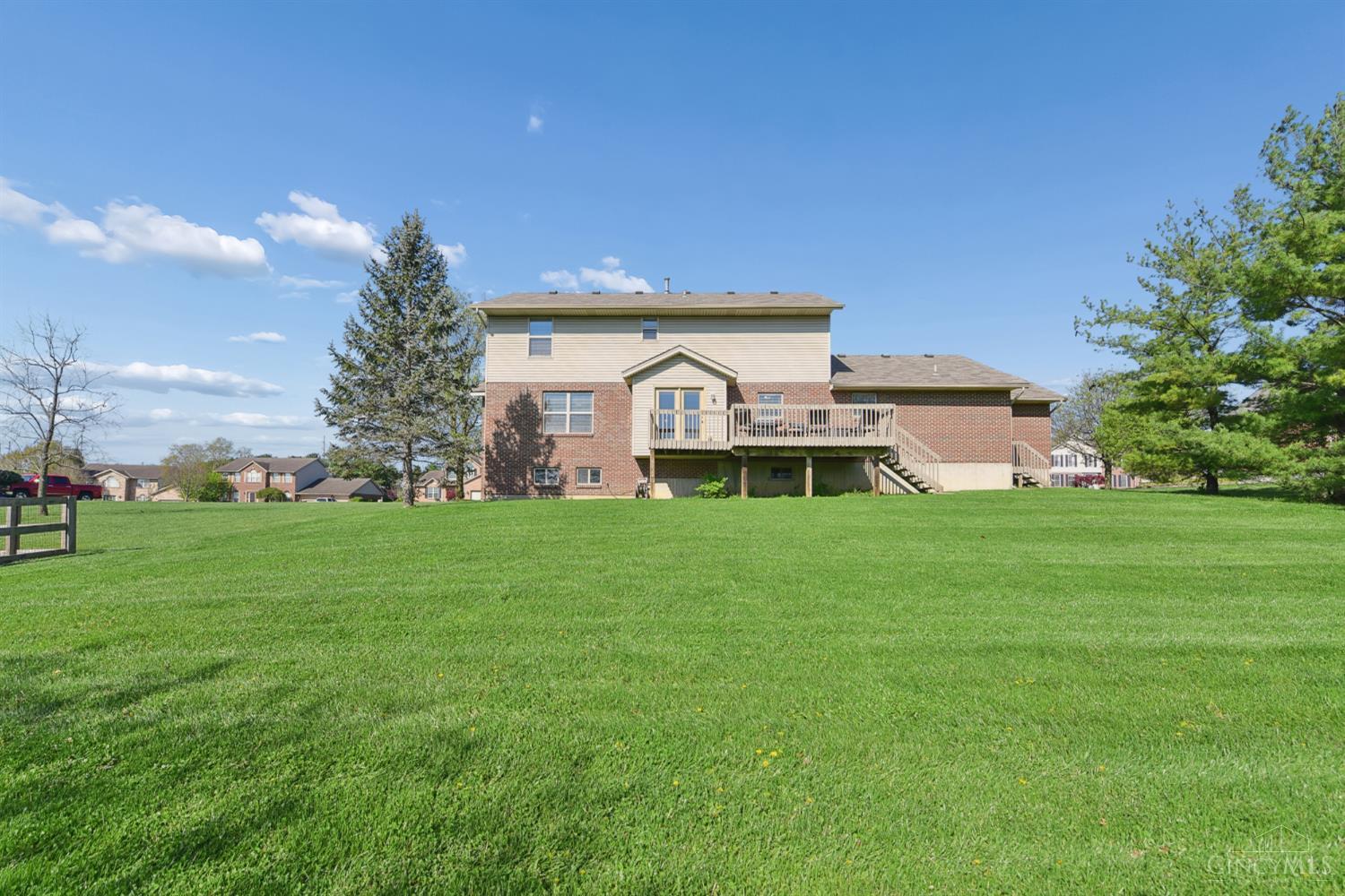 5942 Franklin Trail