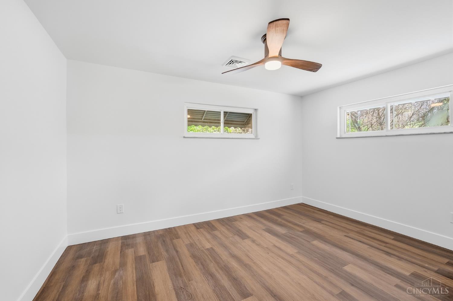 5695 Antoninus Drive