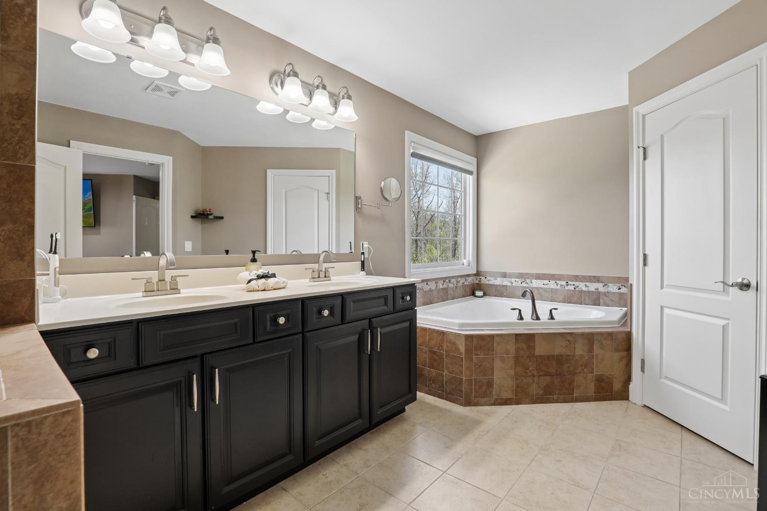 431 Trailview Court