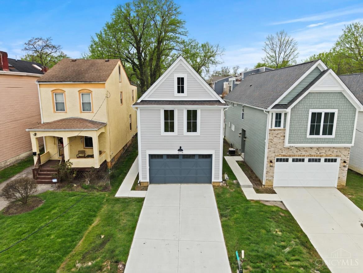 3119 Hackberry Street