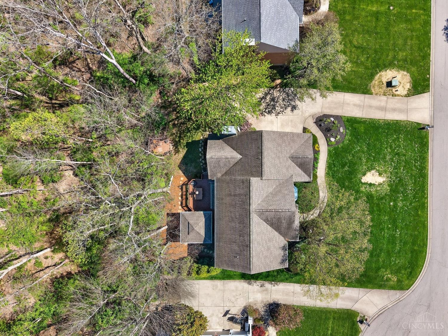 1308 Woodlake Court