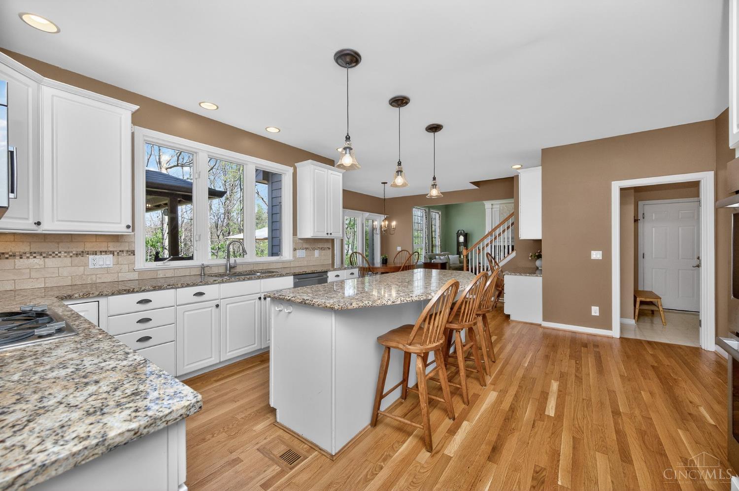 1308 Woodlake Court