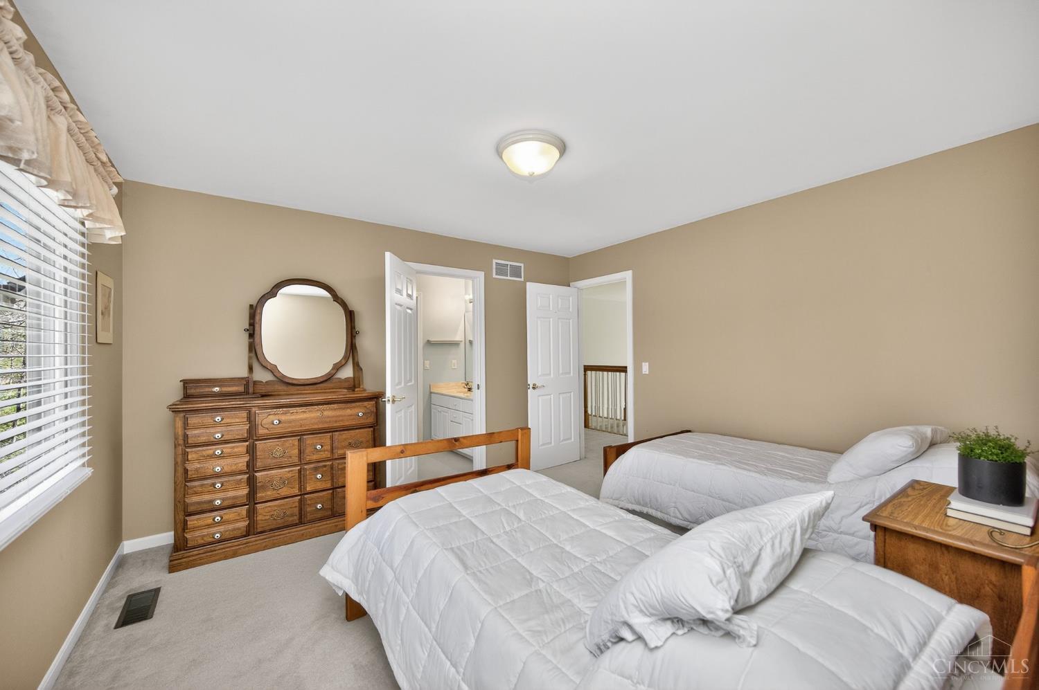 1308 Woodlake Court