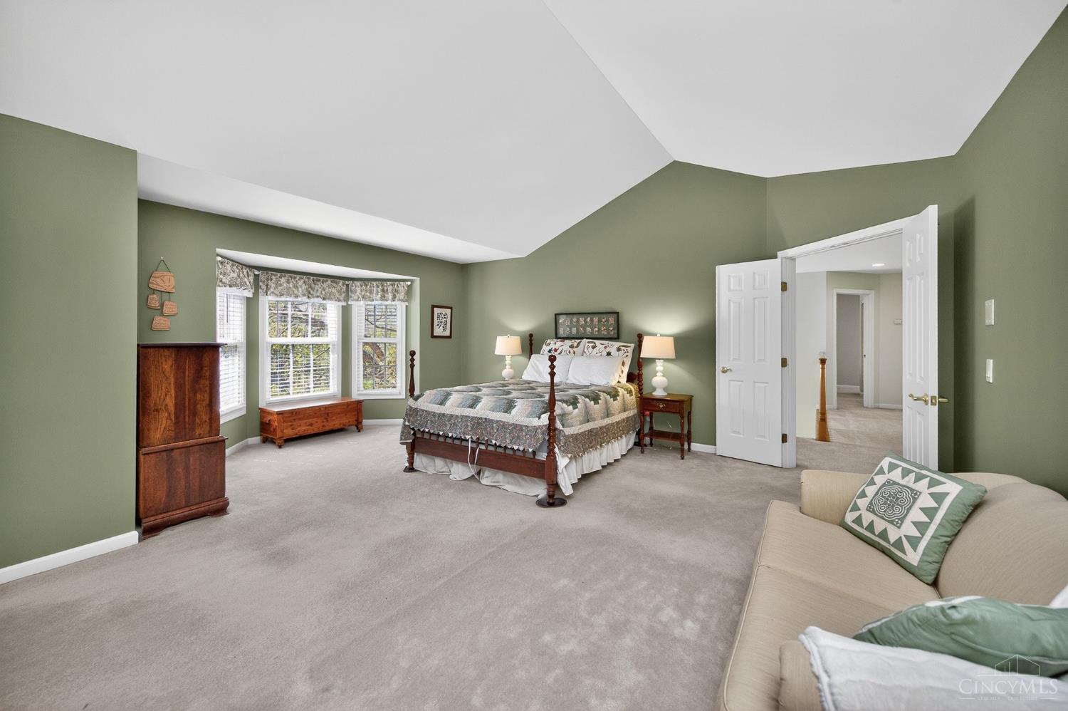 1308 Woodlake Court