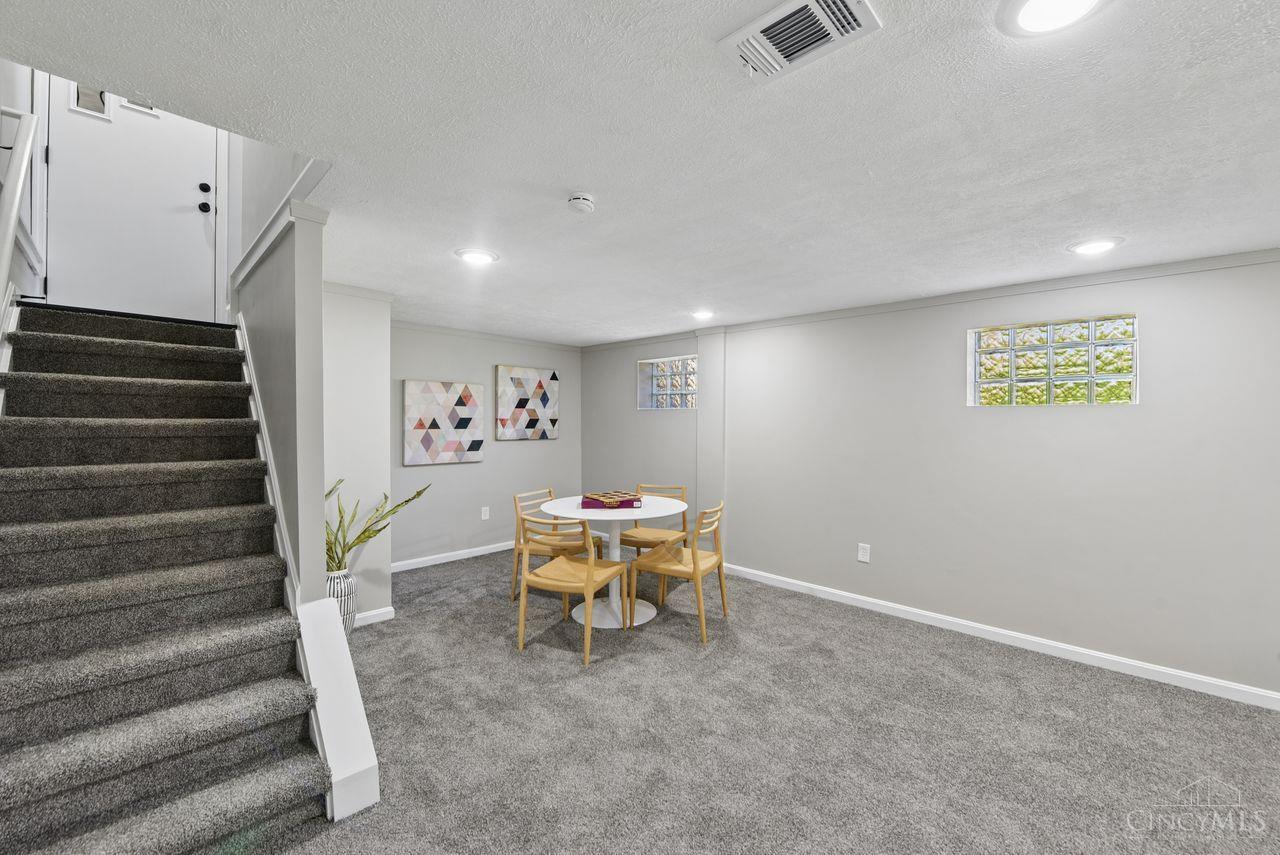 3340 Dolomar Drive