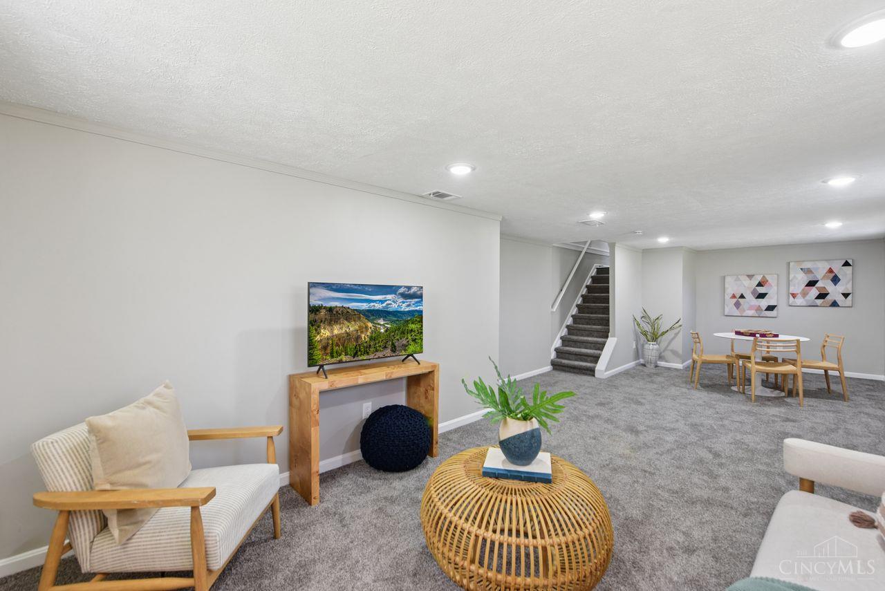 3340 Dolomar Drive