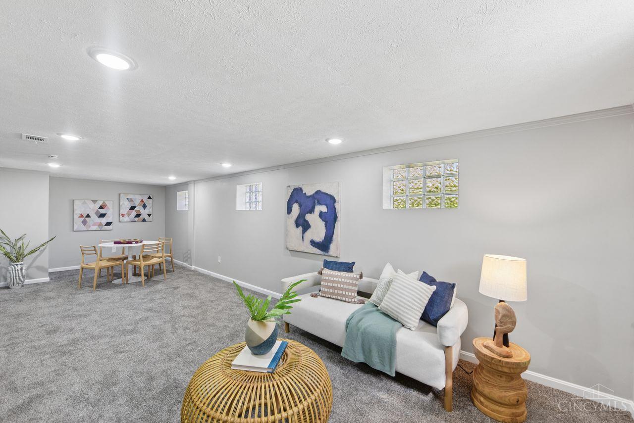 3340 Dolomar Drive