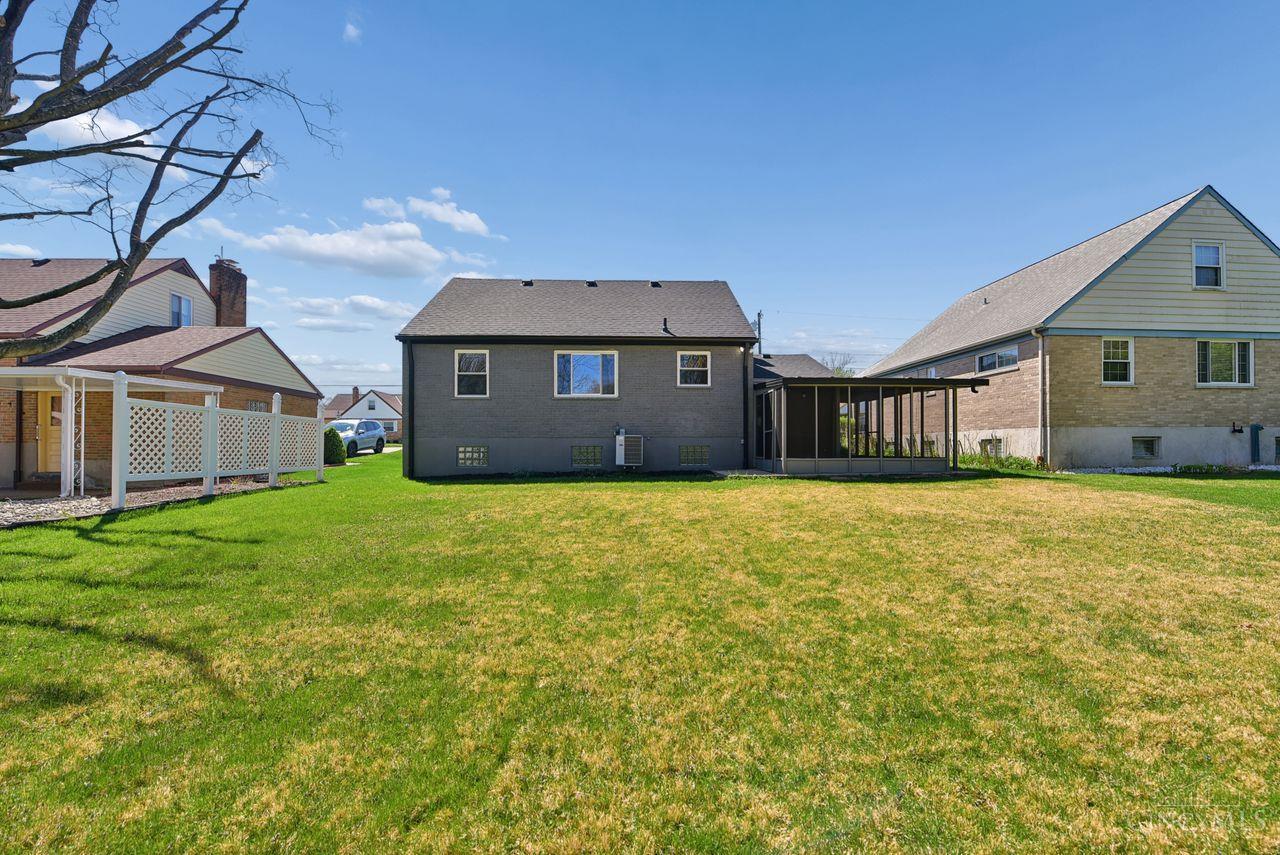 3340 Dolomar Drive