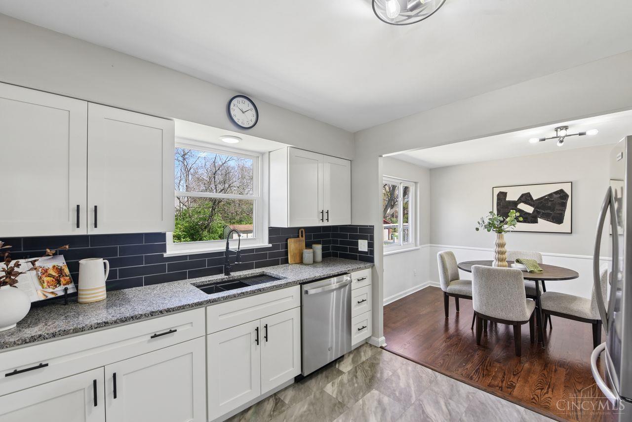 3340 Dolomar Drive
