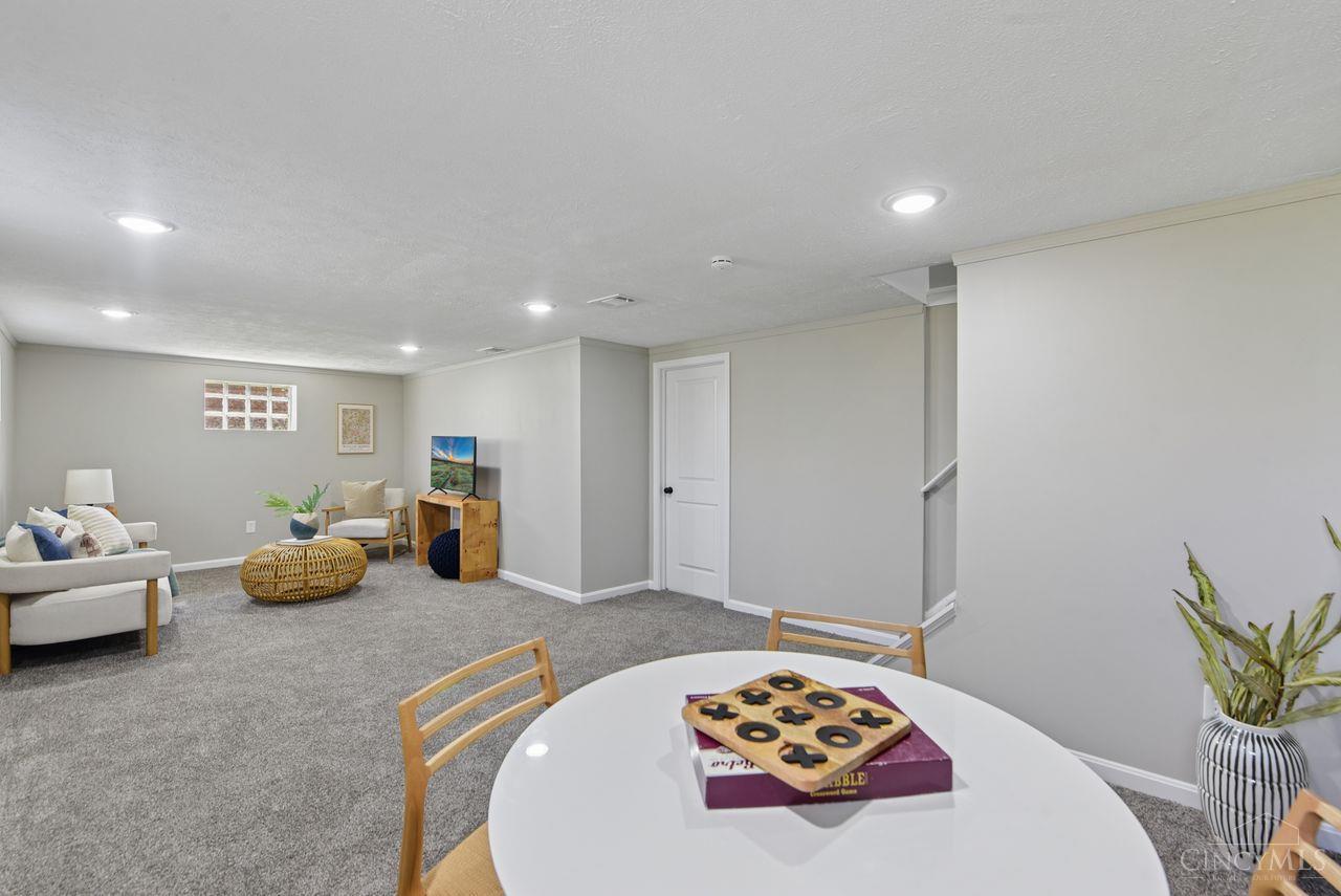 3340 Dolomar Drive