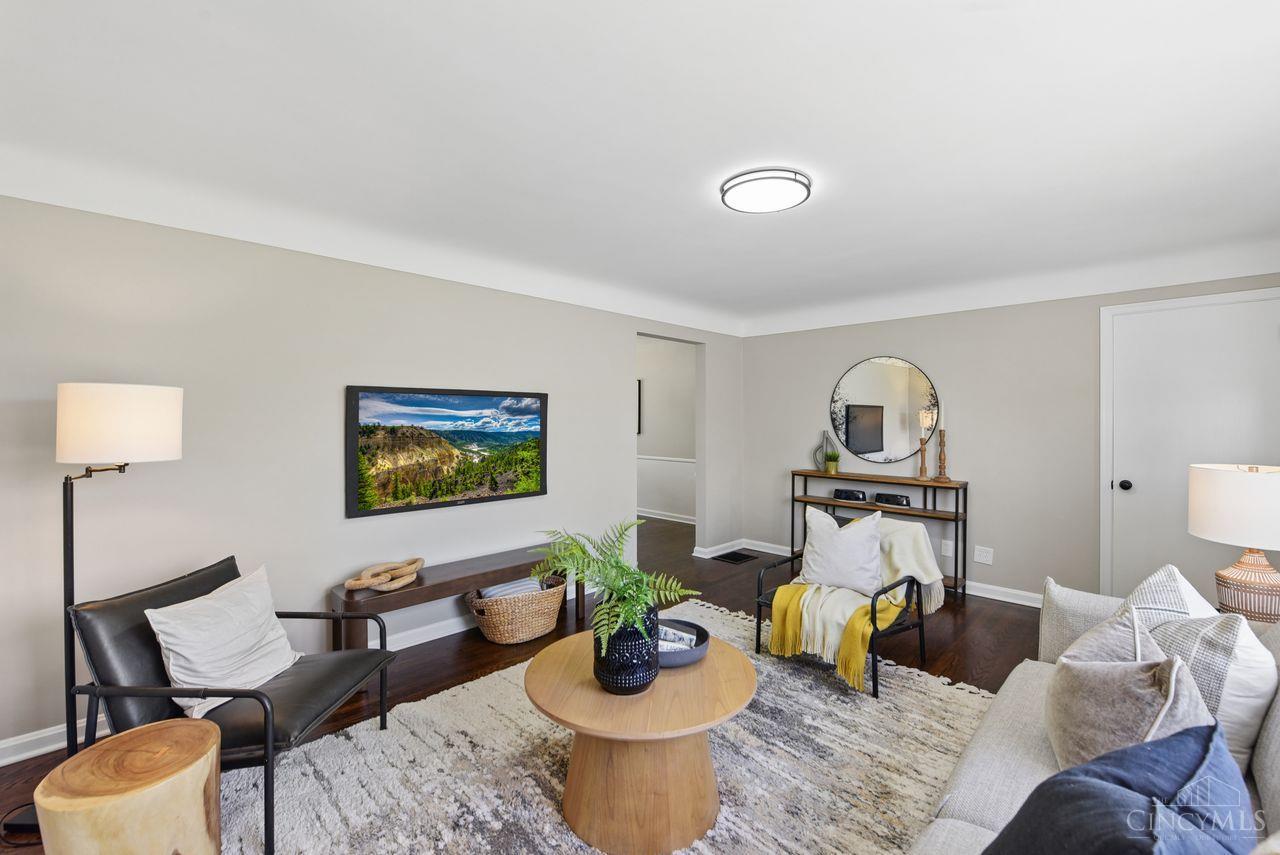 3340 Dolomar Drive