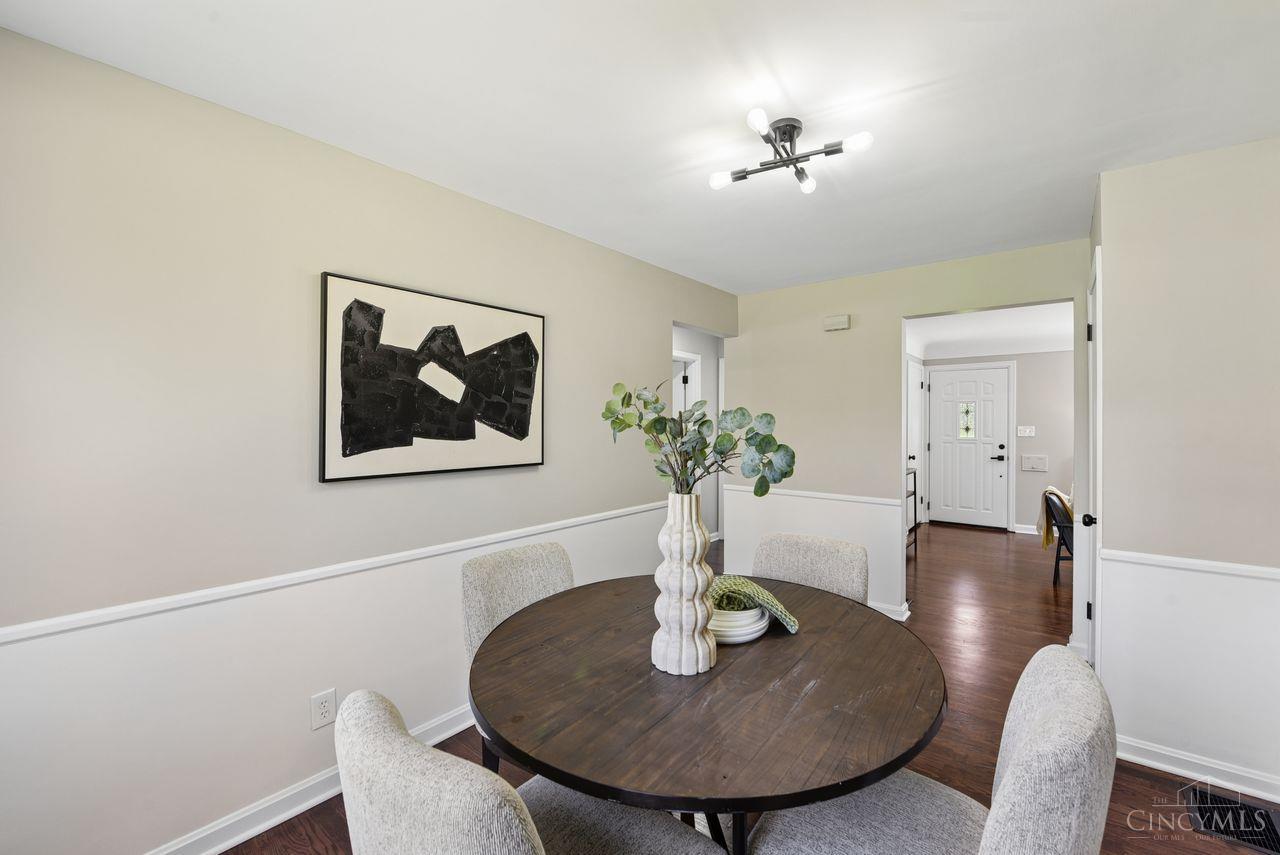 3340 Dolomar Drive
