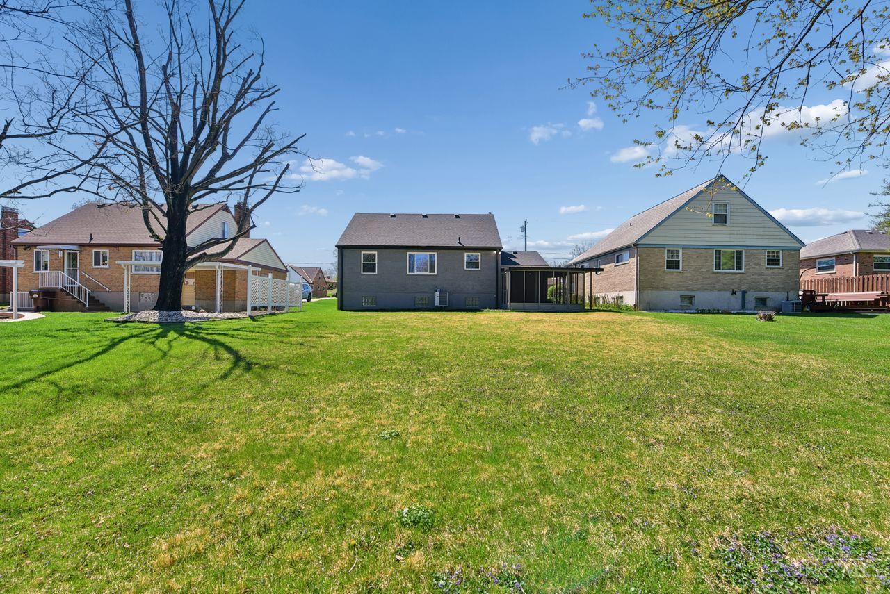 3340 Dolomar Drive