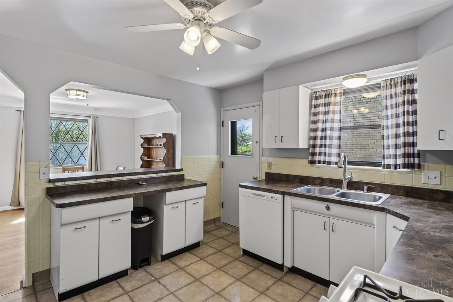 4716 Embrett Ct