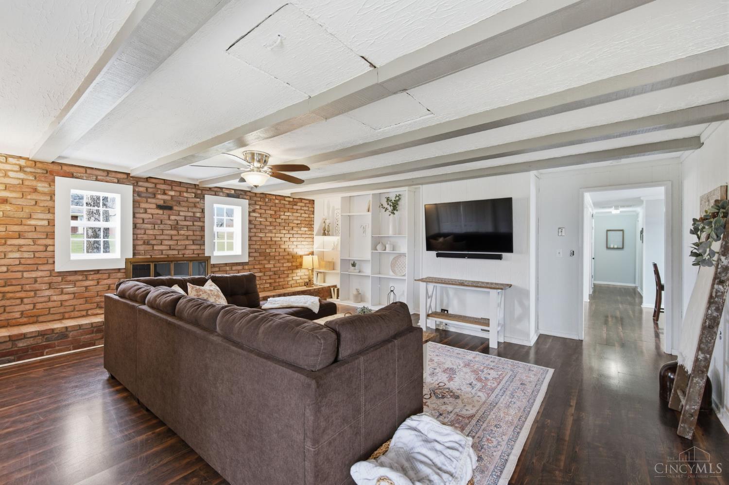 15 Sunny Lane