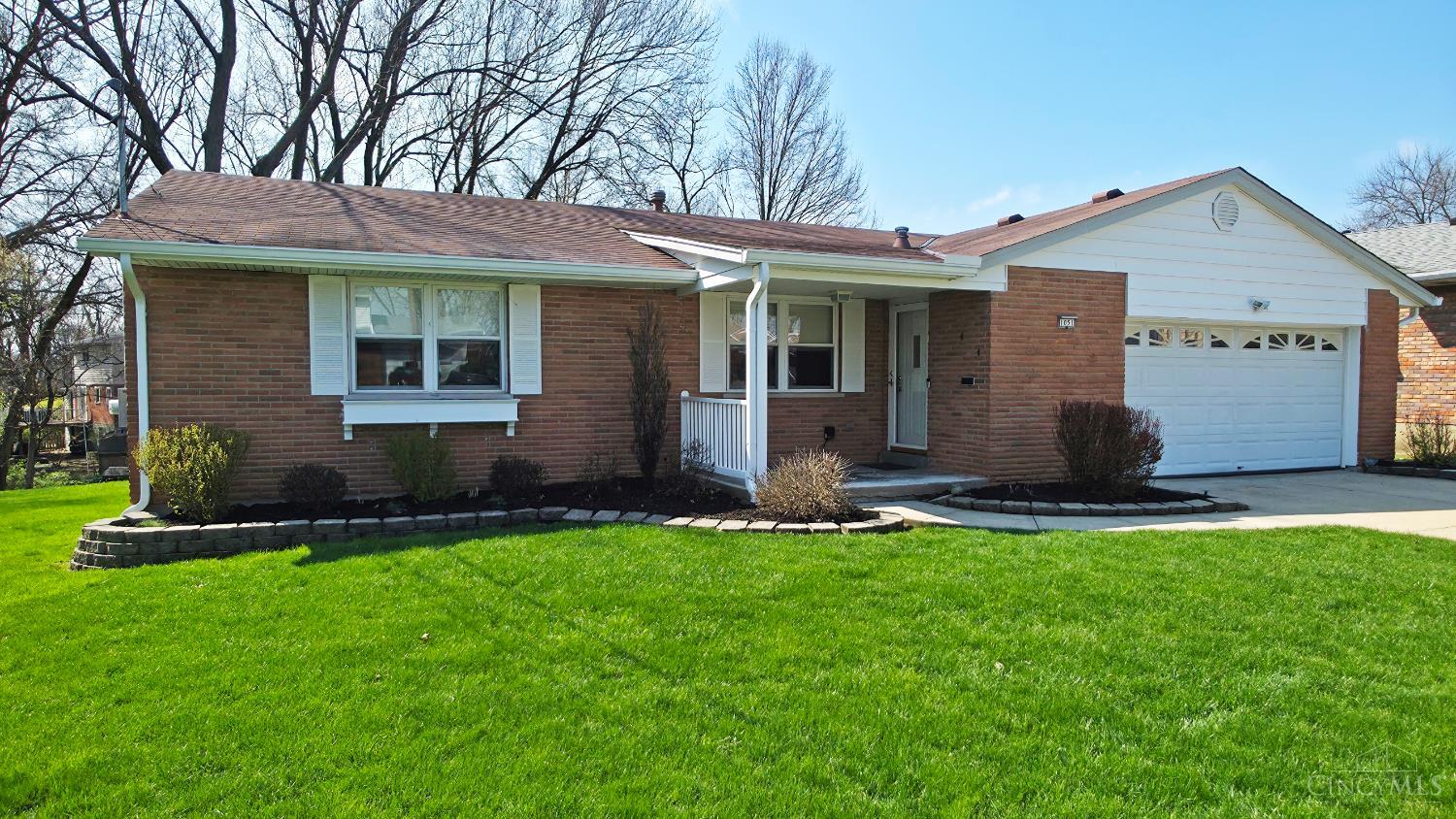 1051 Alcliff Lane